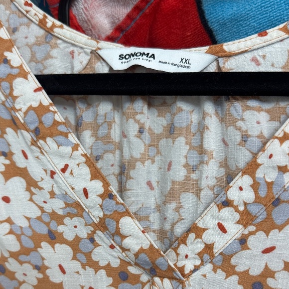 Sonoma Floral Sleeveless Blouse - White and Brown - Picture 2 of 4